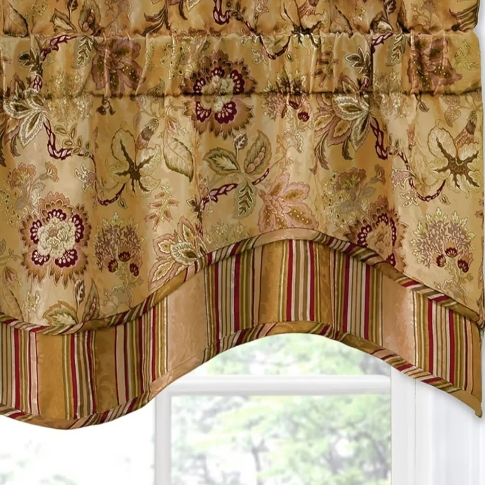 Waverly Traditions Navarra Antique Scallop Valance 52
